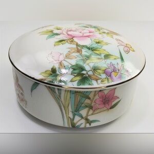 Vintage Shibata Japanese Porcelain container